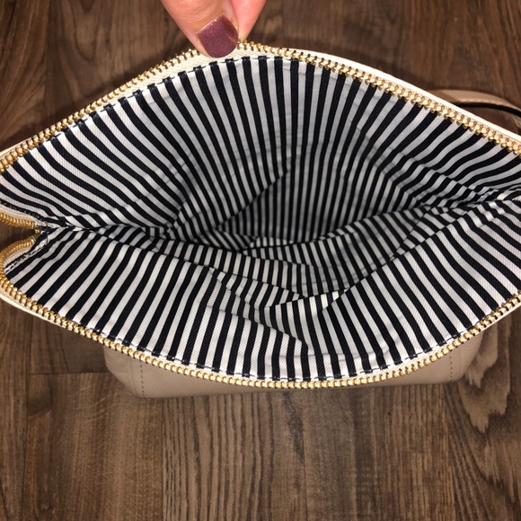 Kate Spade Cobble Hill Small Toddy Crossbody Purse - Picture 8 of 8